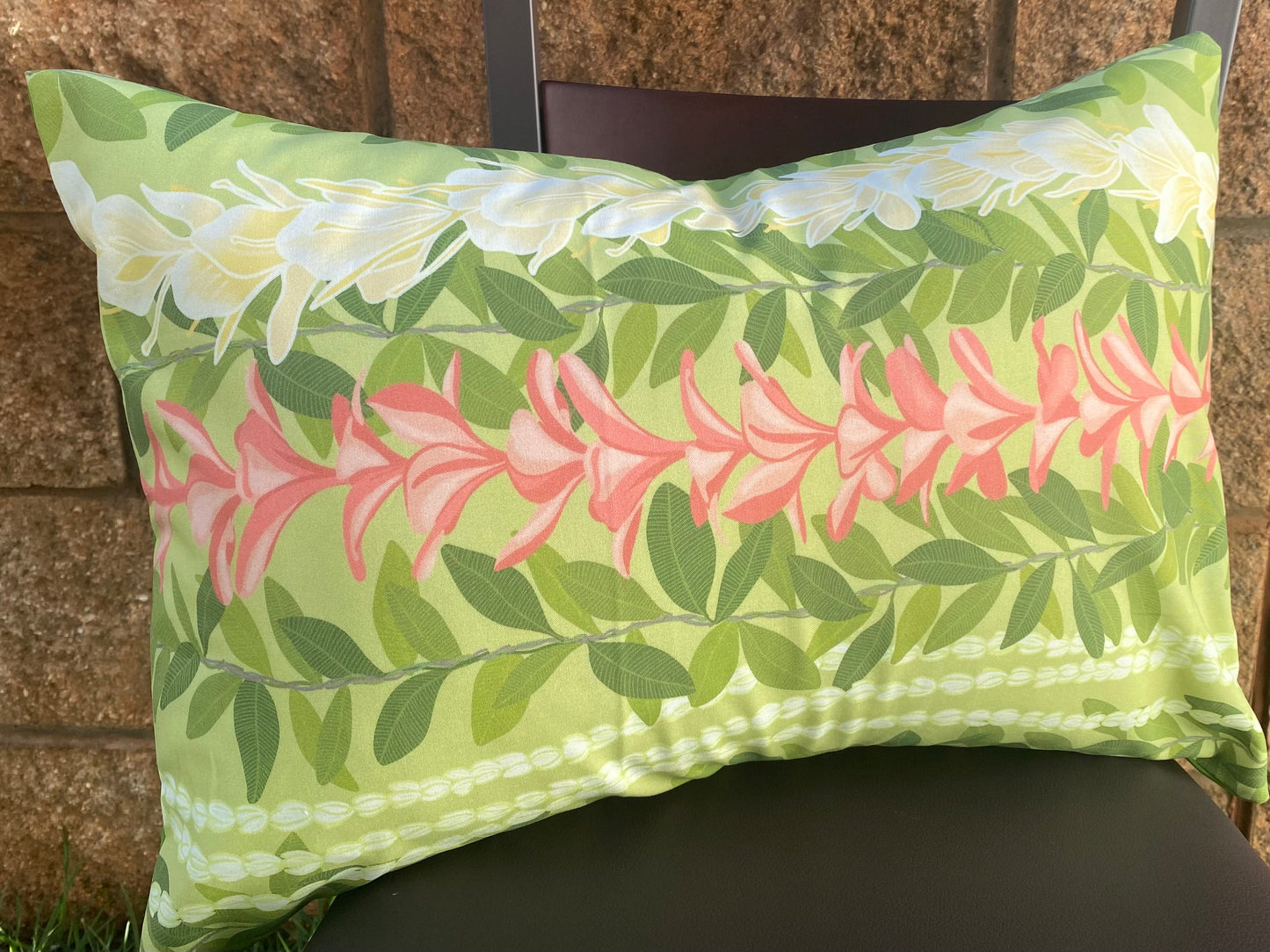 Lei on GREEN Keiki Pillowcase
