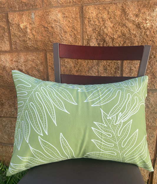 Lauaʻe GREEN Keiki Pillowcase