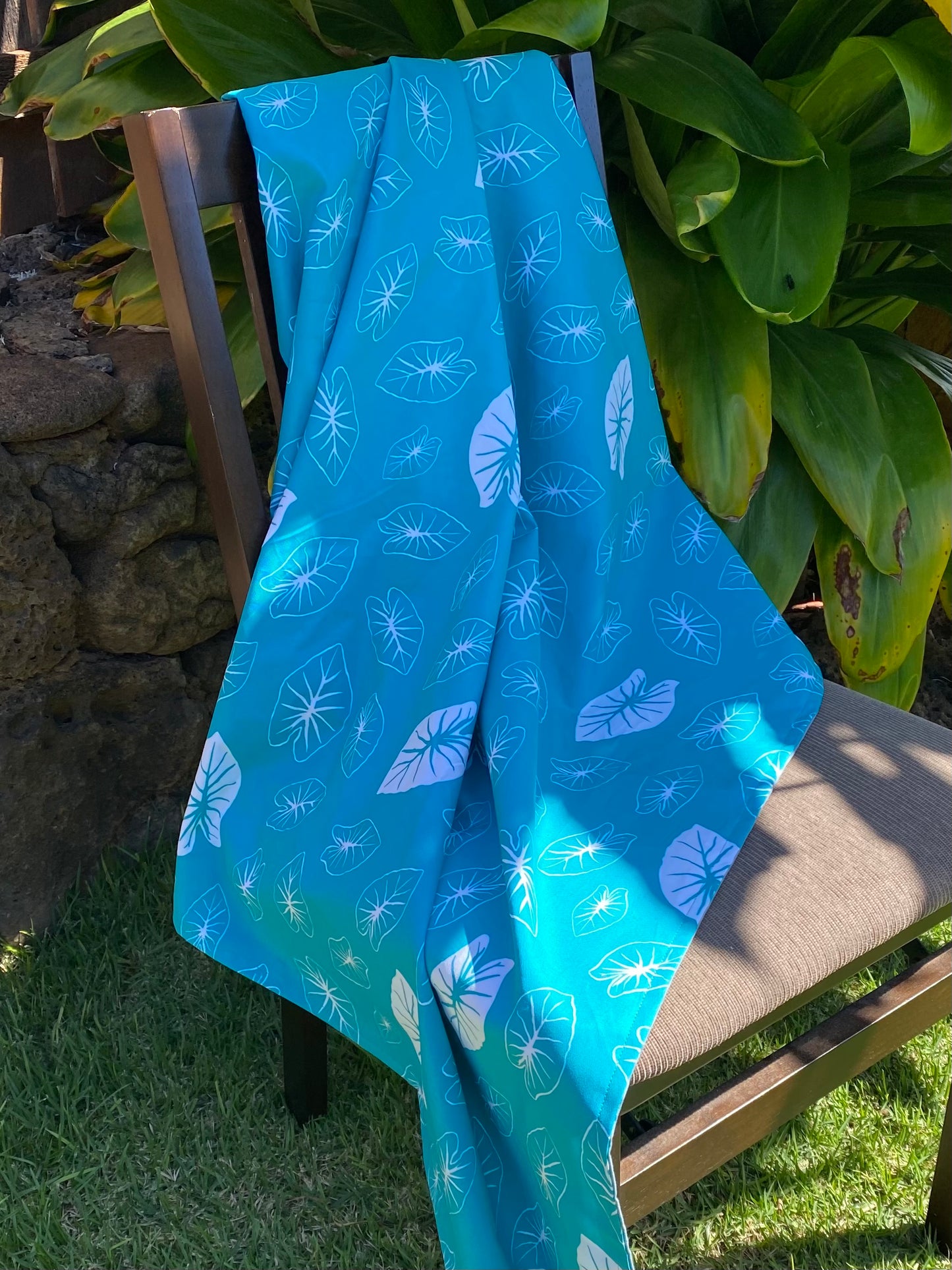 Kalo Leaf Minky Blanket