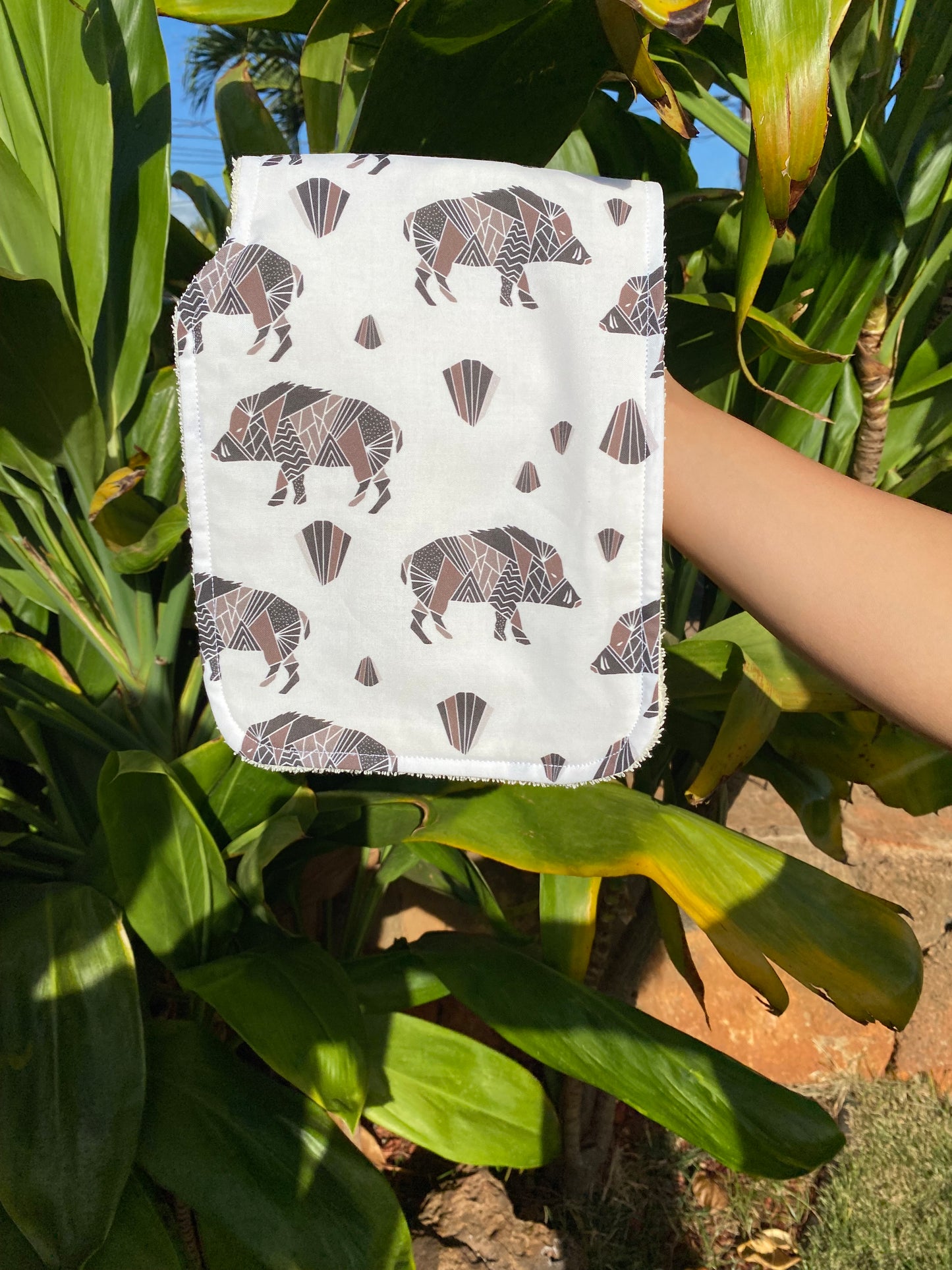 Pua'a Burp Cloth