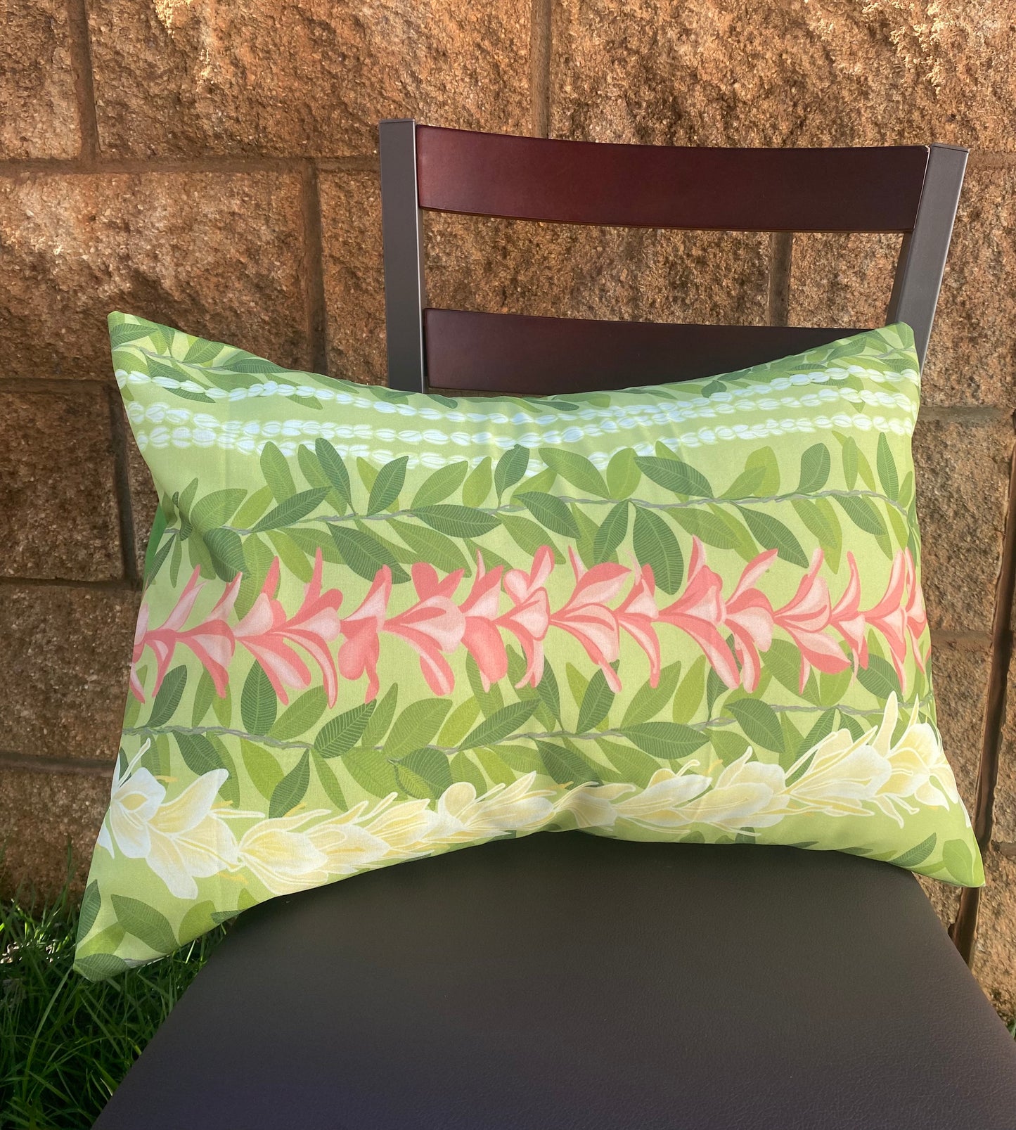 Lei on GREEN Keiki Pillowcase