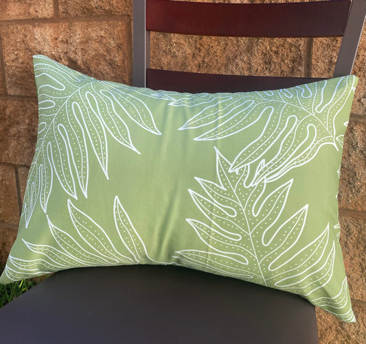 Lauaʻe GREEN Keiki Pillowcase