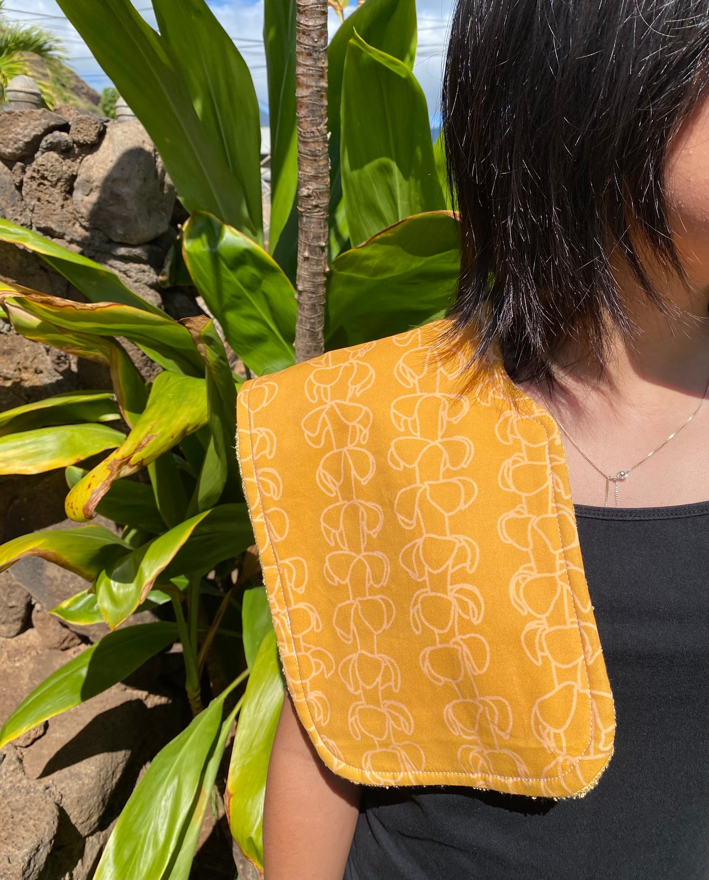 Puakenikeni MUSTARD Burp Cloth